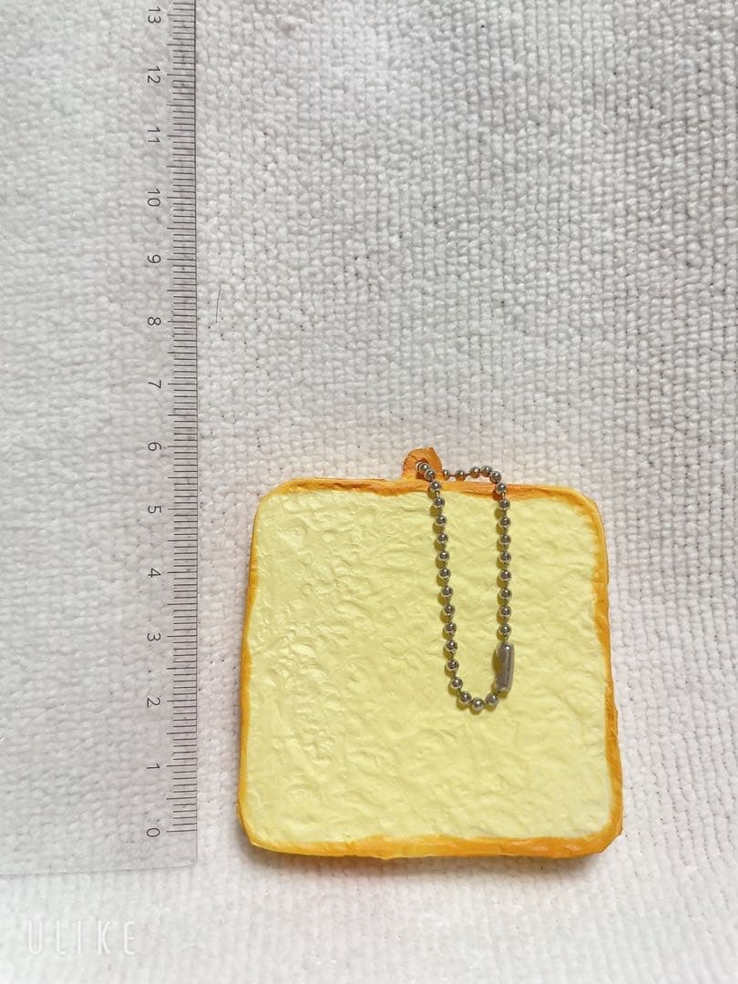 ONE PIECE シャンクス 食パン キーホルダー — image 2