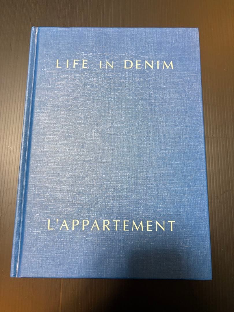 LIFE IN DENIM L'APPARTEMENT 写真集 — image 1