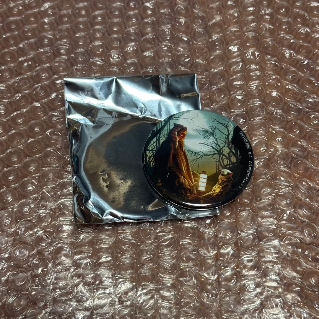 STARWARSカフェ 事前予約者限定特典　缶バッチ　 グローグー　アソーカ — image 1