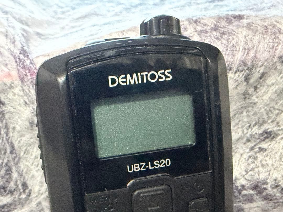 KENWOOD UBZ-LS20 トランシーバー 本体　ジャンク — image 3