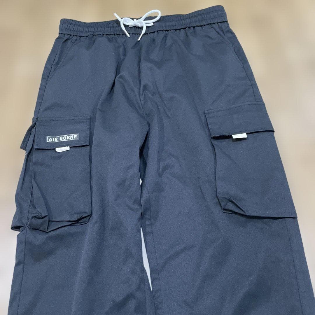 SHEINシーイン AIR BORNEロゴカーゴパンツ ジョガーパンツ300〜 — image 3